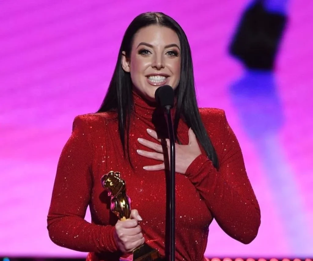 Angela White