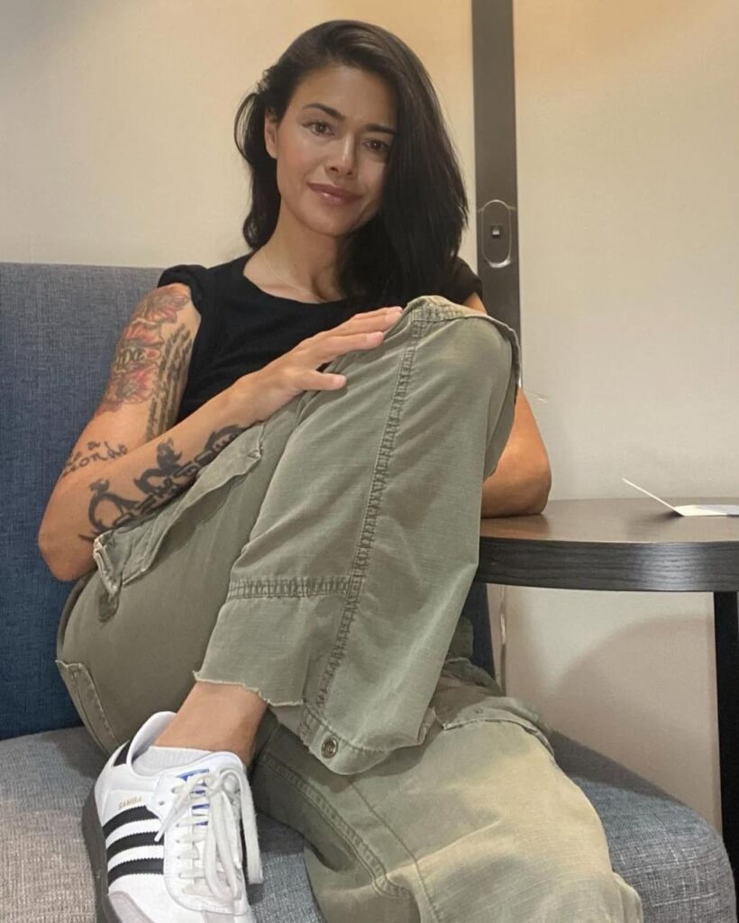 Dana Vespoli Social Media