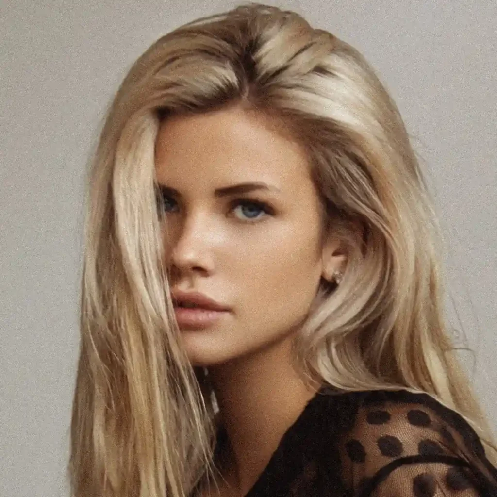 Natalie Lee Biography