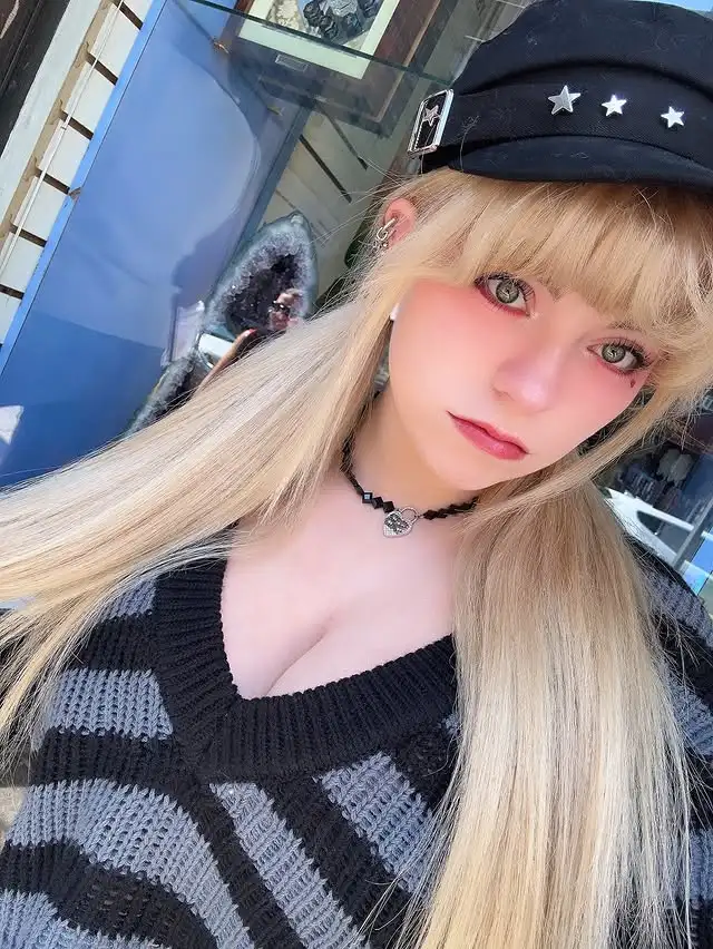 Sabrina Banks Career